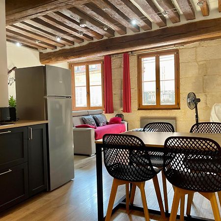 Appartements Chez Delphine Et Guillaume Au Coeur De Semur En Auxois Екстер'єр фото