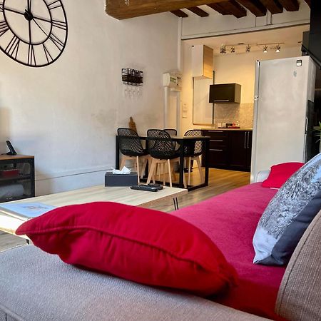 Appartements Chez Delphine Et Guillaume Au Coeur De Semur En Auxois Екстер'єр фото