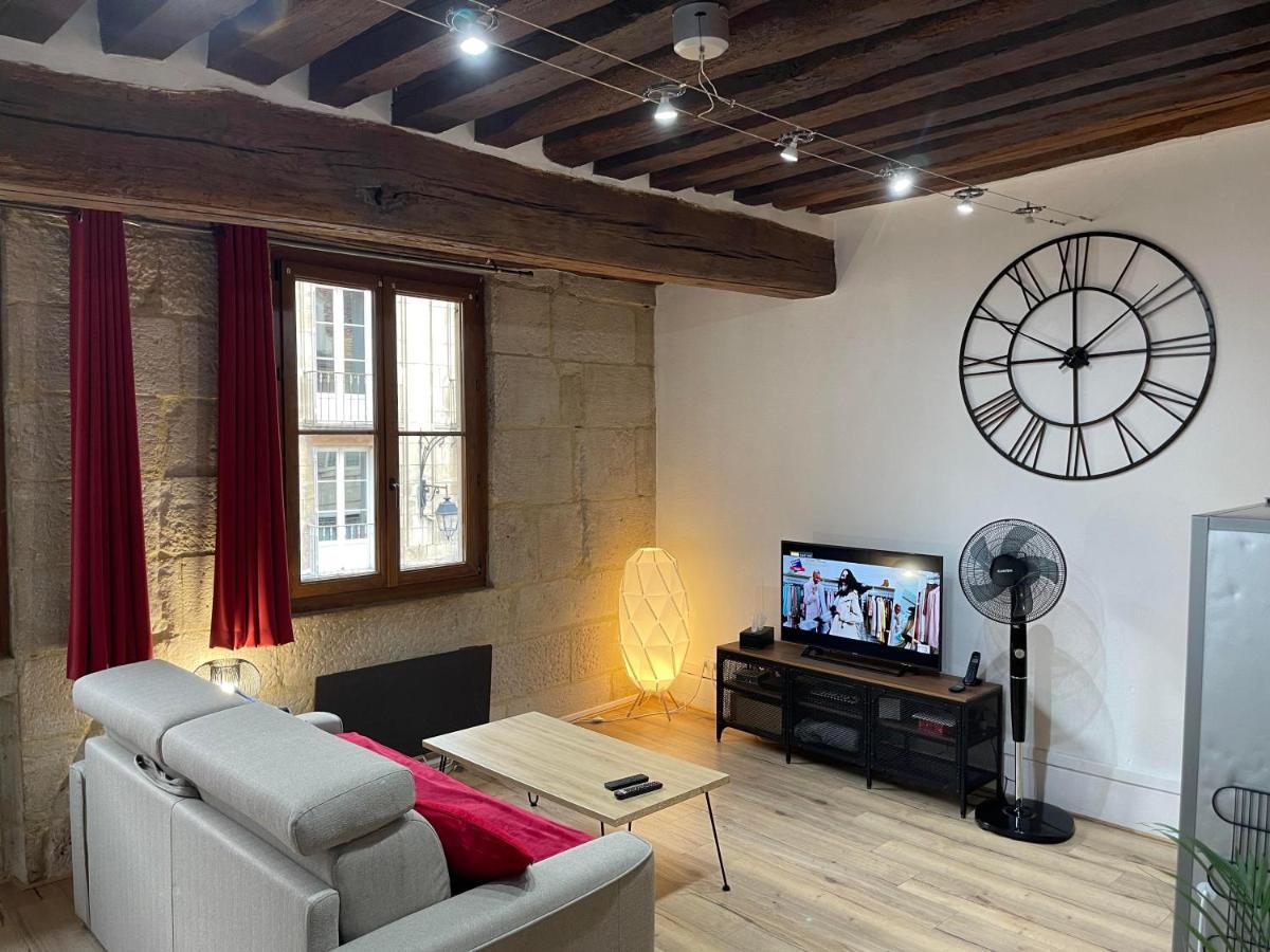 Appartements Chez Delphine Et Guillaume Au Coeur De Semur En Auxois Екстер'єр фото